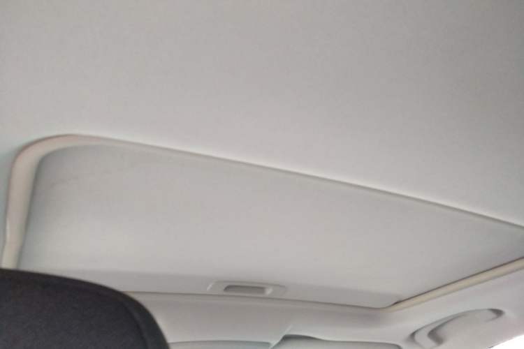 Used MG 6 2013 Hatchback 1.8L Automatic Drive Value Edition Headliner
