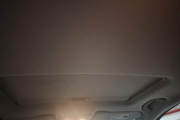 Used MG 6 2013 Hatchback 1.8T Automatic GT Value Edition Headliner