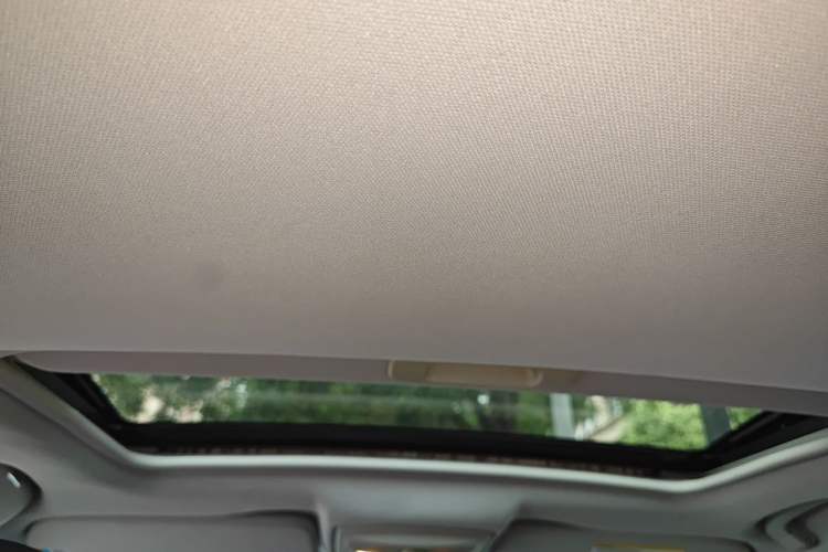 Used MG 6 2013 Hatchback 1.8T Automatic GT Value Edition Headliner
