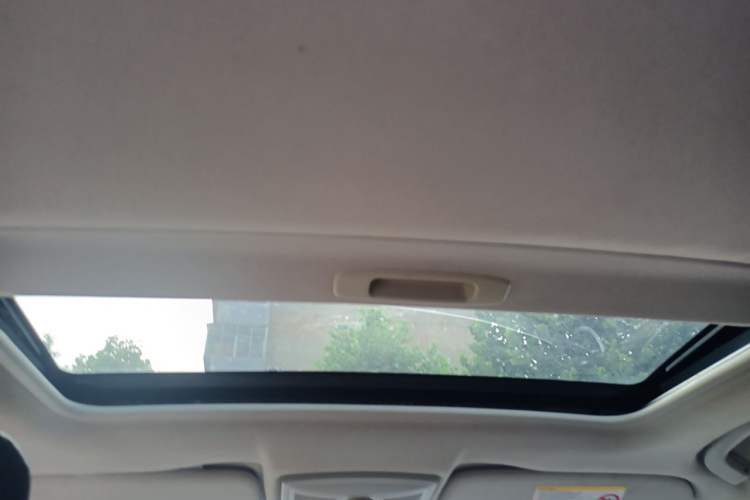 Used MG 6 2013 Hatchback 1.8T Manual GT Value Edition Headliner