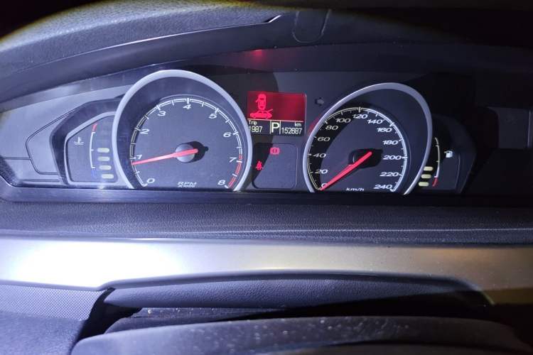 Used MG 6 2013 Hatchback 1.8L Automatic Drive Value Edition Instrument Cluster