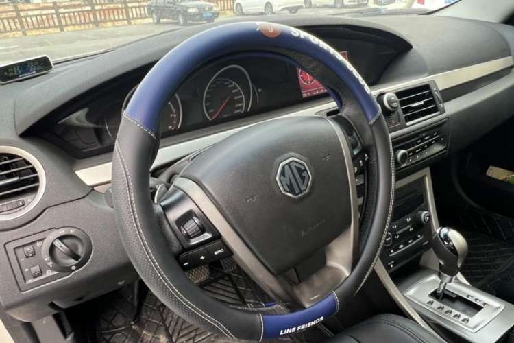 Used MG 6 2013 Hatchback 1.8L Automatic Drive Value Edition Interior 2