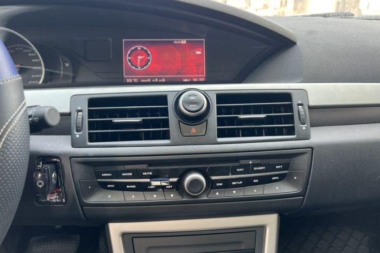 Used MG 6 2013 Hatchback 1.8L Automatic Drive Value Edition Interior 3
