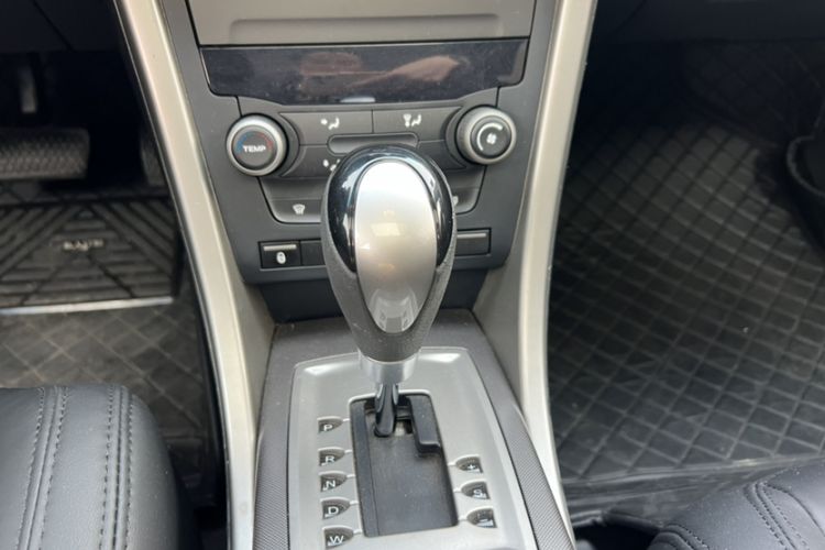 Used MG 6 2013 Hatchback 1.8L Automatic Drive Value Edition Interior 4