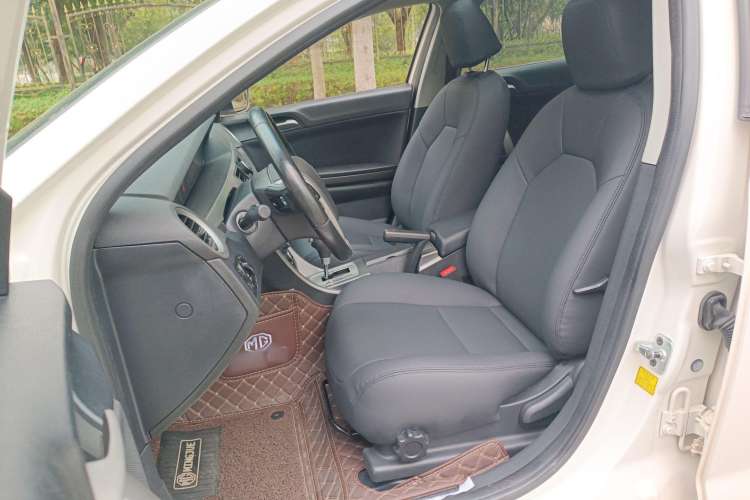 Used MG 6 2013 Hatchback 1.8L Automatic Drive Value Edition Left Front Seat