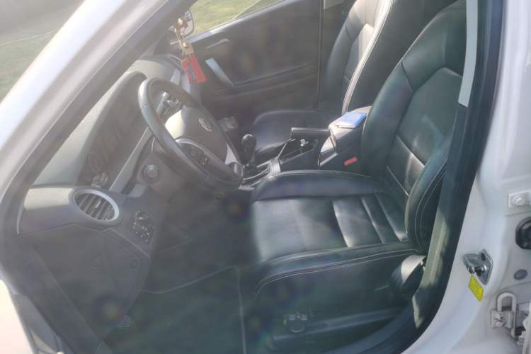 Used MG 6 2013 Hatchback 1.8T Manual GT Value Edition Left Front Seat