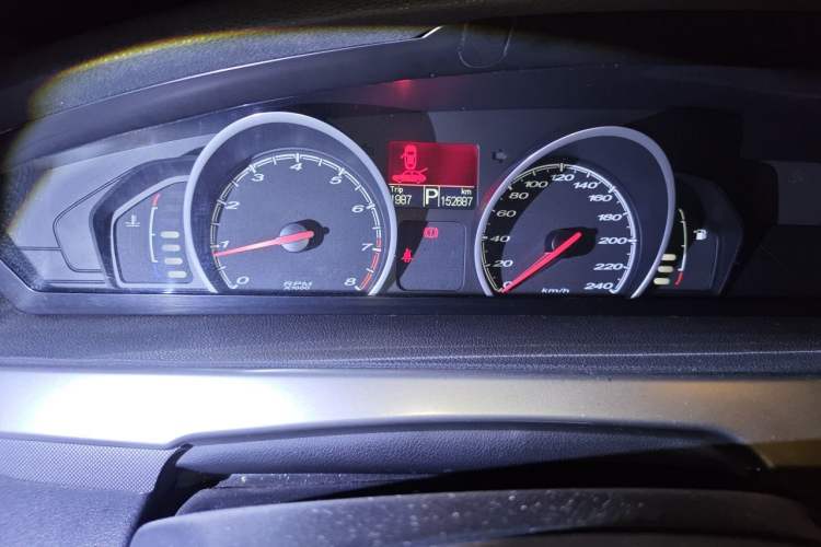 Used MG 6 2013 Hatchback 1.8L Automatic Drive Value Edition Odometer Close Up