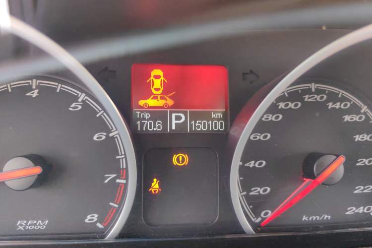 Used MG 6 2013 Hatchback 1.8L Automatic Drive Value Edition Odometer Close Up