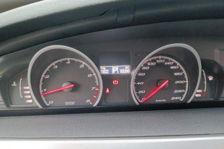 Used MG 6 2013 Hatchback 1.8L Automatic Drive Value Edition Odometer Close Up