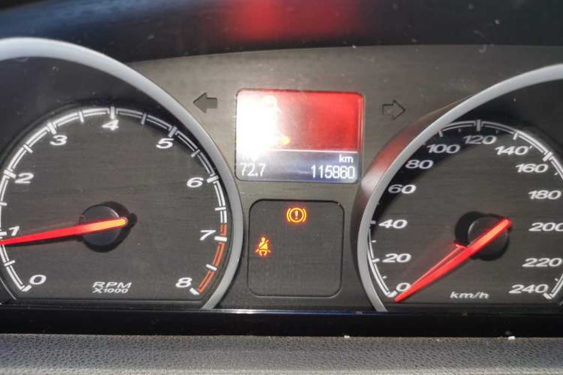 Used MG 6 2013 Hatchback 1.8L Manual - Value Edition Odometer Close Up