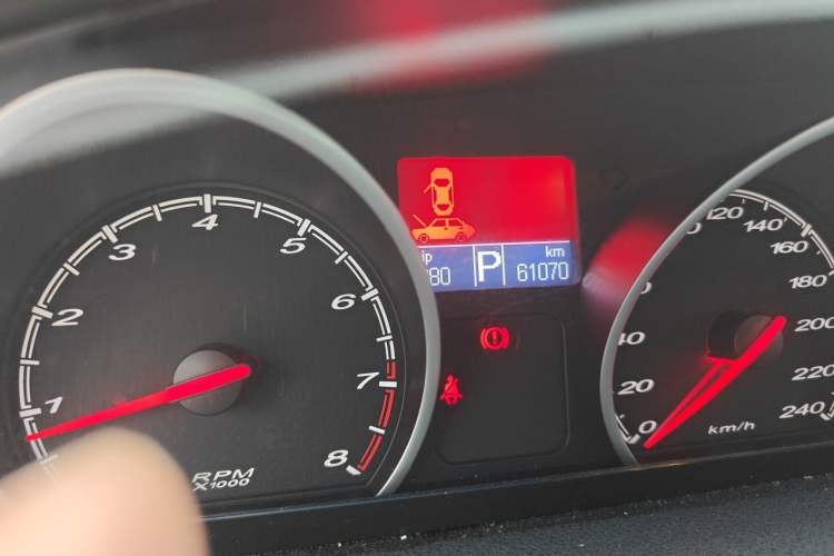 Used MG 6 2013 Hatchback 1.8L Automatic Drive Value Edition Odometer Close Up