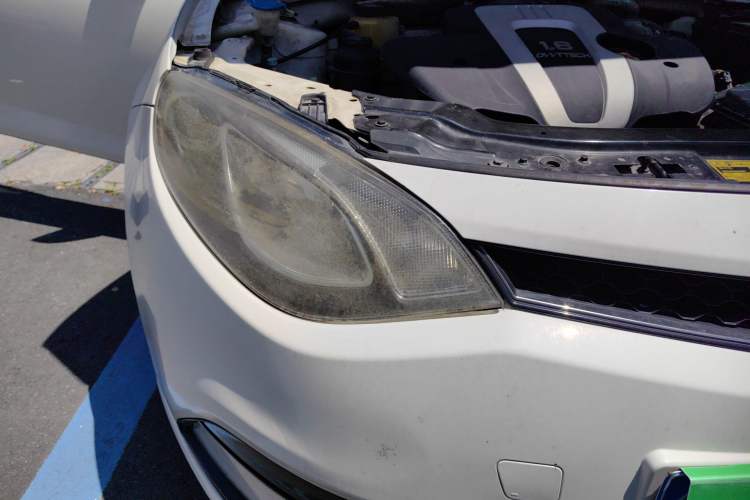 Used MG 6 2013 Hatchback 1.8L Automatic Drive Value Edition Right Front Headlight