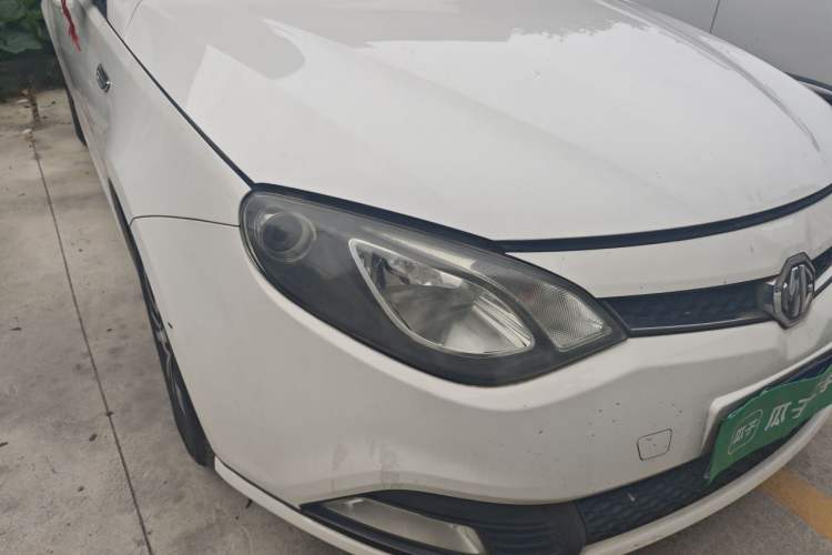 Used MG 6 2013 Hatchback 1.8L Automatic Drive Value Edition Right Front Headlight