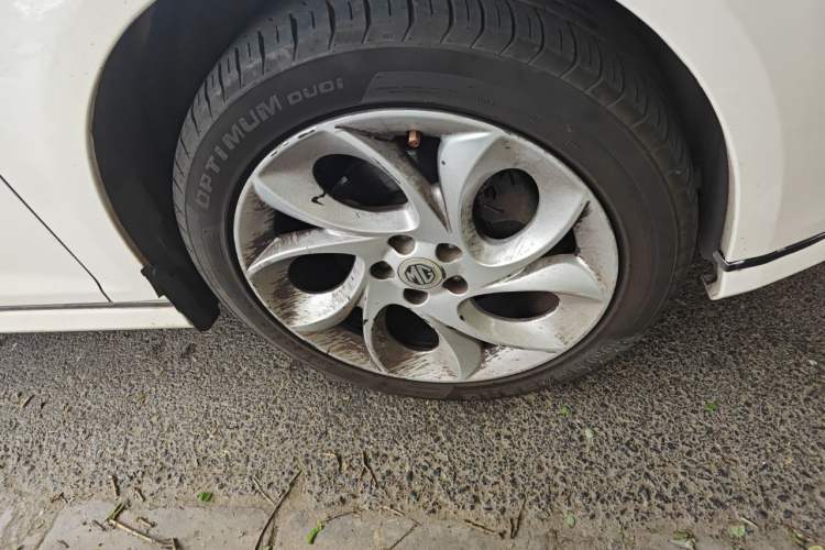 Used MG 6 2013 Hatchback 1.8T Automatic GT Value Edition Right Front Wheel Hub