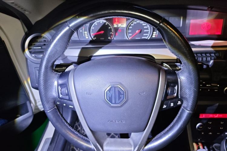 Used MG 6 2013 Hatchback 1.8L Automatic Drive Value Edition Steering Wheel