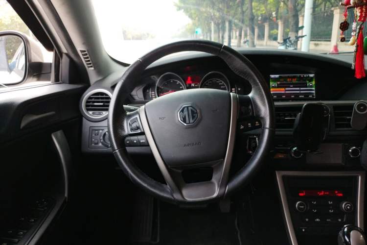 Used MG 6 2013 Hatchback 1.8L Automatic Drive Value Edition Steering Wheel