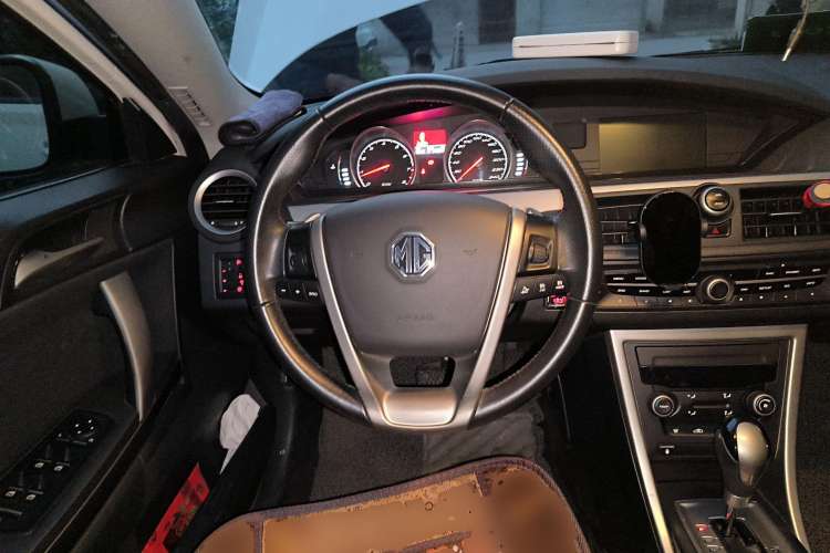 Used MG 6 2013 Hatchback 1.8L Automatic Drive Value Edition Steering Wheel