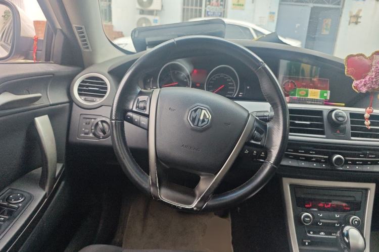 Used MG 6 2013 Hatchback 1.8L Automatic Drive Value Edition Steering Wheel