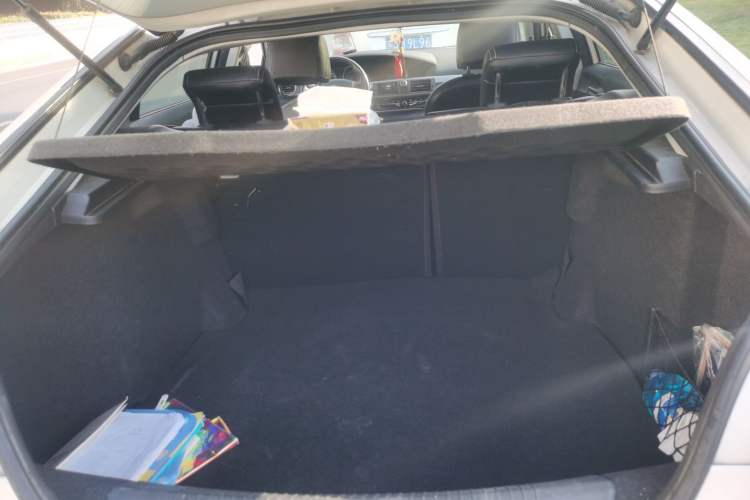 Used MG 6 2013 Hatchback 1.8T Manual GT Value Edition Trunk
