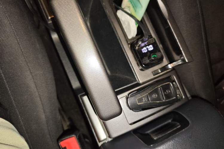 Used MG 6 2013 Hatchback 1.8L Automatic Drive Value Edition Vehicle Key