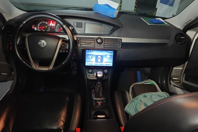Used MG 6 2014 Hatchback 1.8T Automatic Performance Edition Center Console