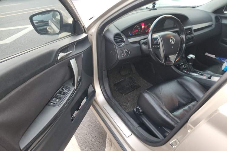 Used MG 6 2014 Hatchback 1.8L Automatic Drive Value Edition Driver Seat