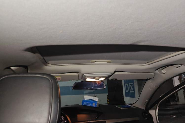 Used MG 6 2014 Hatchback 1.8T Automatic Performance Edition Headliner