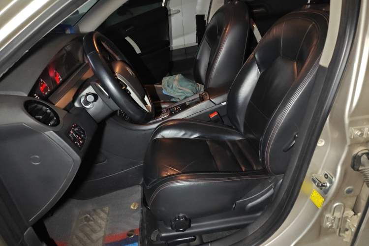 Used MG 6 2014 Hatchback 1.8T Automatic Performance Edition Left Front Seat