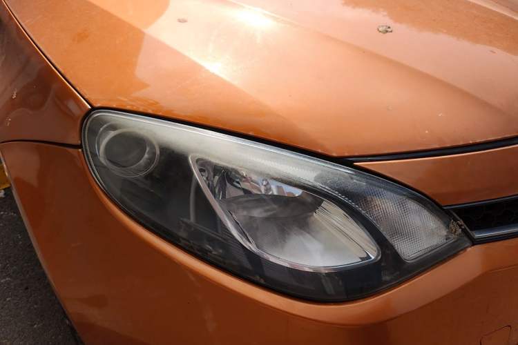Used MG 6 2014 Hatchback 1.8T Manual Performance Edition Right Front Headlight