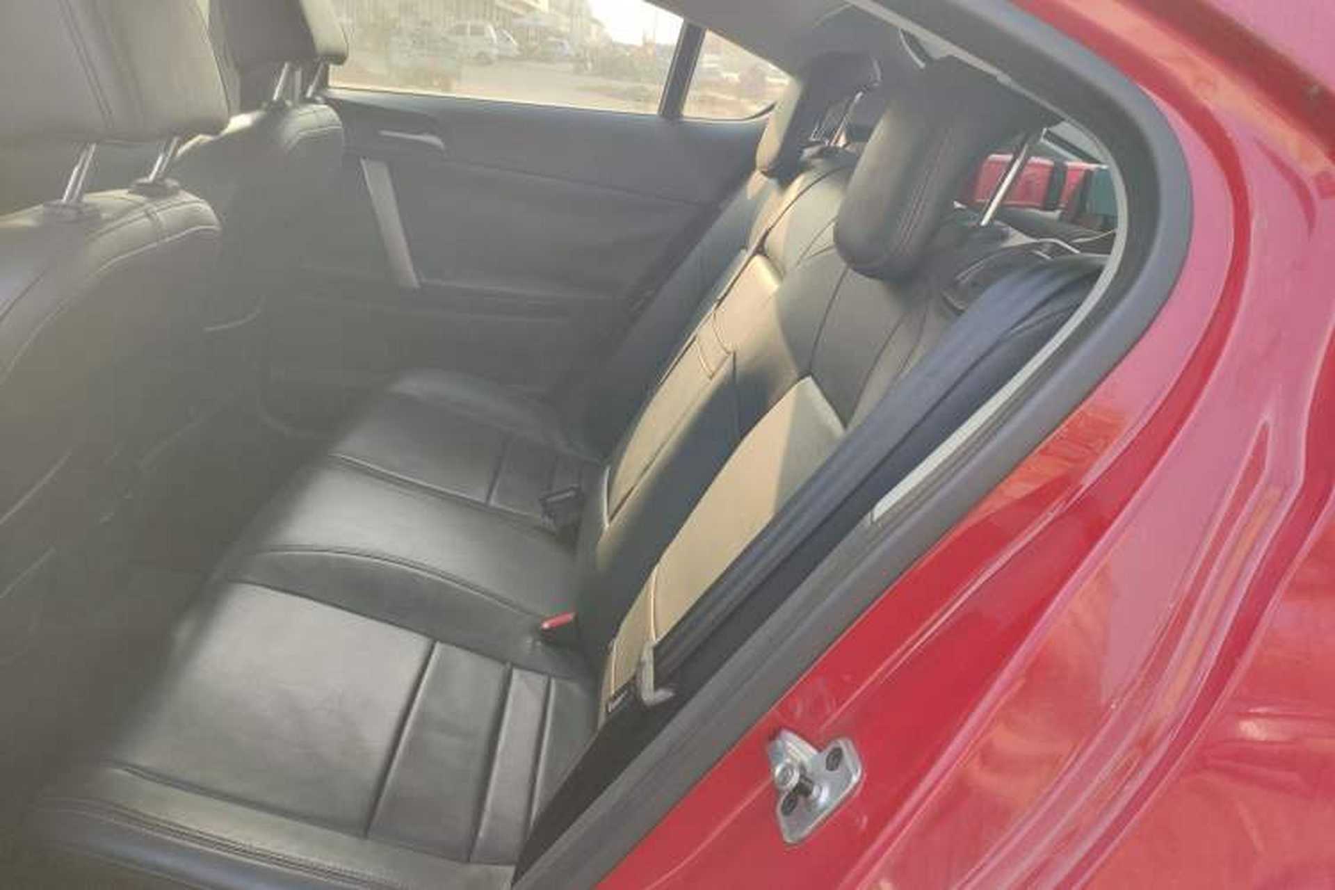 Used MG 6 2014 Hatchback 1.8T Automatic Performance Edition Left Rear Seat