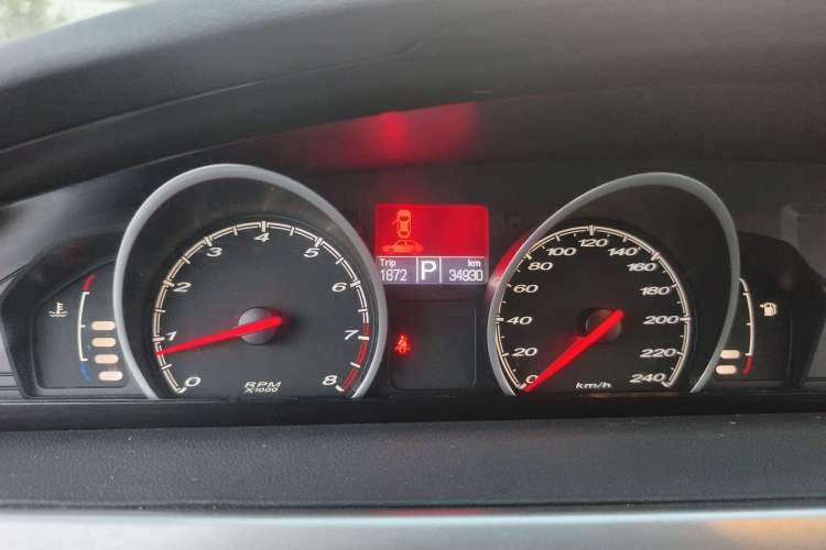 Used MG 6 2014 Hatchback 1.8T Automatic Performance Edition Odometer Close Up
