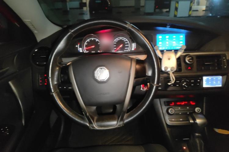 Used MG 6 2014 Hatchback 1.8L Automatic Drive Value Edition Steering Wheel