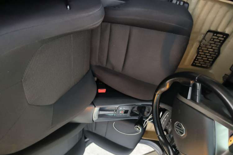 Used MG 6 2014 Hatchback 1.8L Manual Value Edition Interior 2