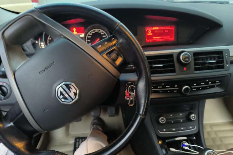 Used MG 6 2014 Hatchback 1.8L Manual Value Edition Interior 3