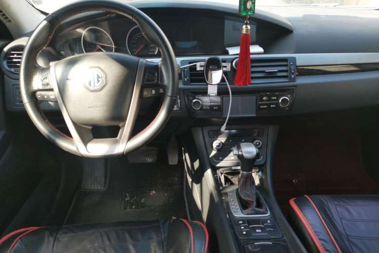 Used MG 6 2014 Hatchback 1.8T Automatic Performance Edition Center Console
