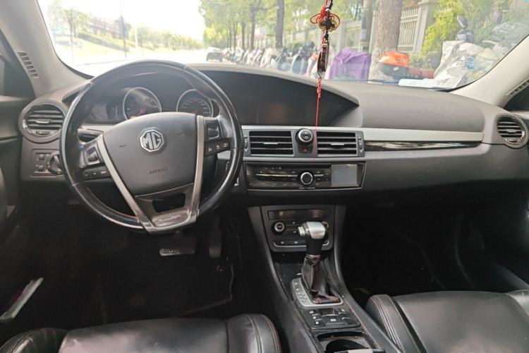 Used MG 6 2014 Hatchback 1.8T Automatic Performance Edition Center Console