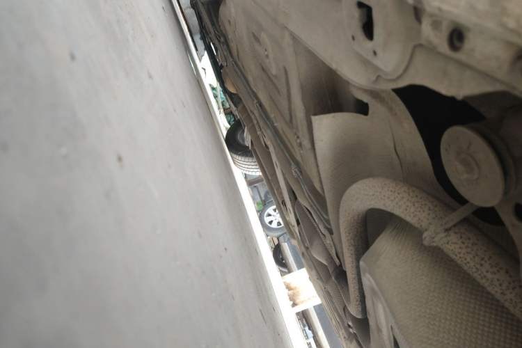 Used MG 6 2014 Hatchback 1.8L Automatic Drive Value Edition Chassis Rear Left