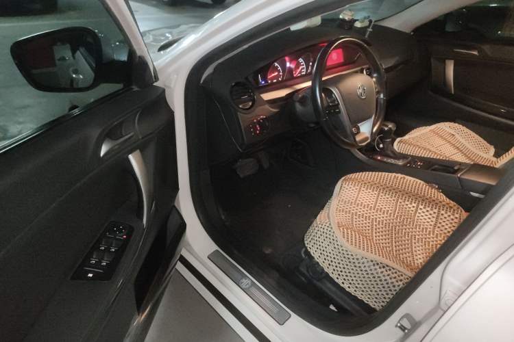 Used MG 6 2014 Hatchback 1.8T Automatic Performance Edition Driver Seat