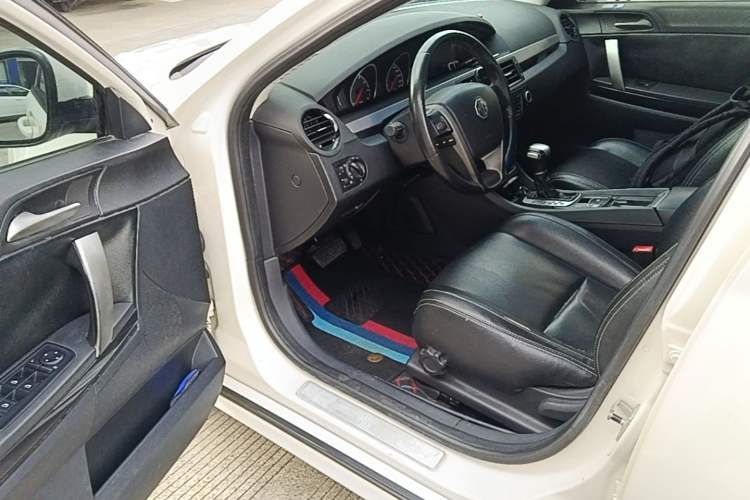 Used MG 6 2014 Hatchback 1.8L Automatic Drive Value Edition Driver Seat