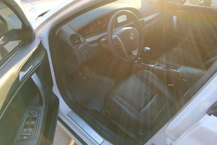 Used MG 6 2014 Hatchback 1.8T Automatic Performance Edition Driver Seat