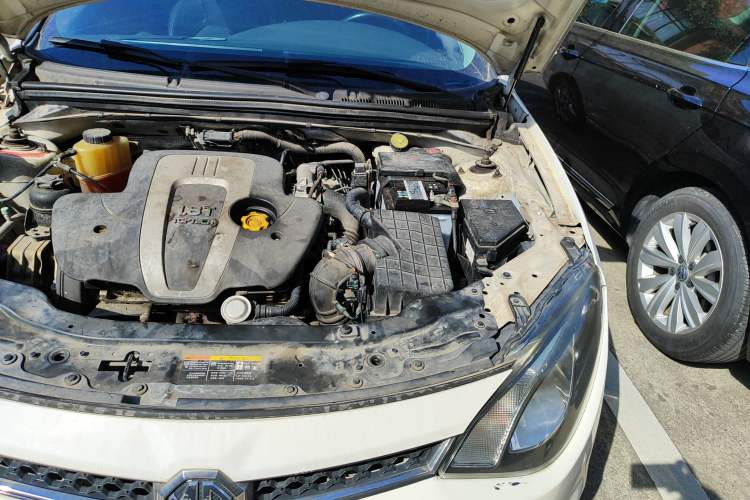 Used MG 6 2014 Hatchback 1.8T Automatic Performance Edition Engine Bay Left