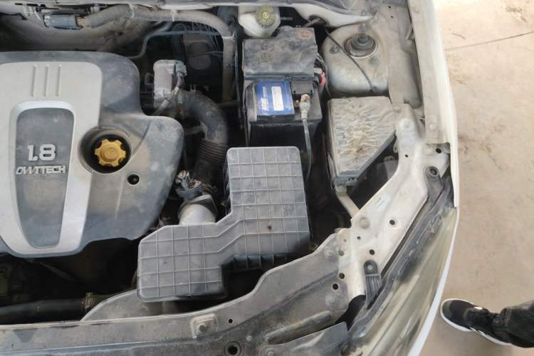 Used MG 6 2014 Hatchback 1.8L Automatic Drive Value Edition Engine Bay Left