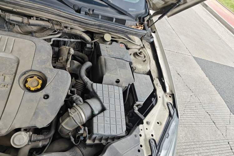 Used MG 6 2014 Hatchback 1.8T Automatic Performance Edition Engine Bay Left