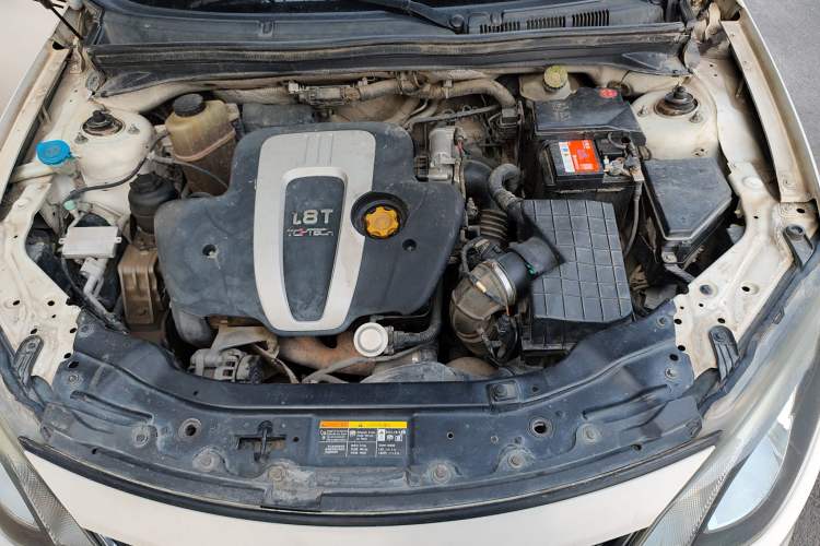 Used MG 6 2014 Hatchback 1.8T Automatic Performance Edition Engine Bay