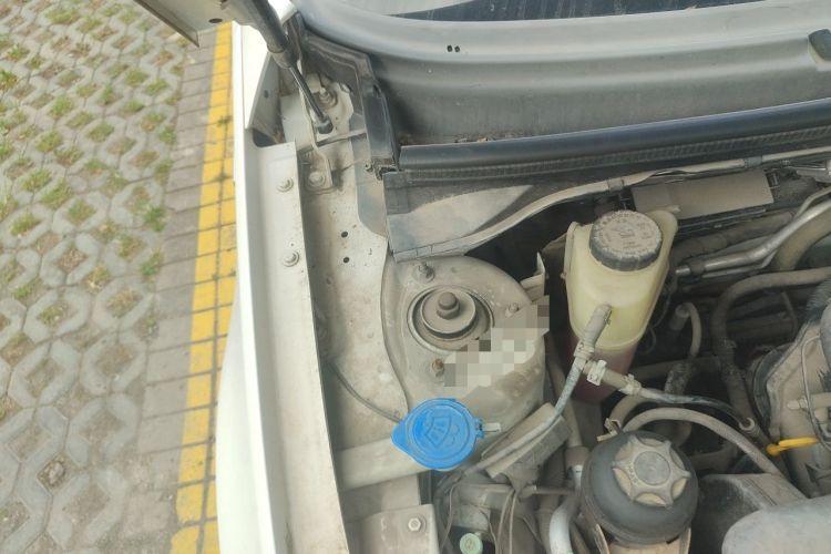 Used MG 6 2014 Hatchback 1.8T Automatic Performance Edition Engine Bay Right