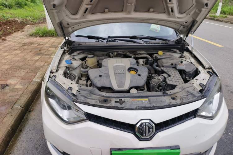Used MG 6 2014 Hatchback 1.8T Automatic Performance Edition Engine Bay Right