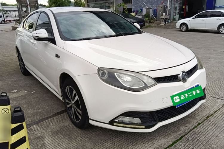 Used MG 6 2014 Hatchback 1.8L Automatic Drive Value Edition Front Right 45 Deg