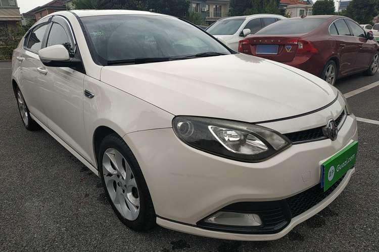 Used MG 6 2014 Hatchback 1.8T Automatic Performance Edition Front Right 45 Deg