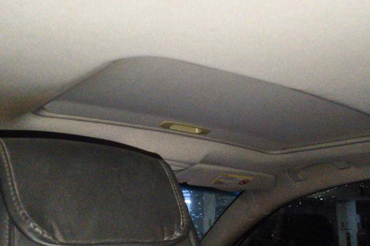 Used MG 6 2014 Hatchback 1.8T Automatic Performance Edition Headliner