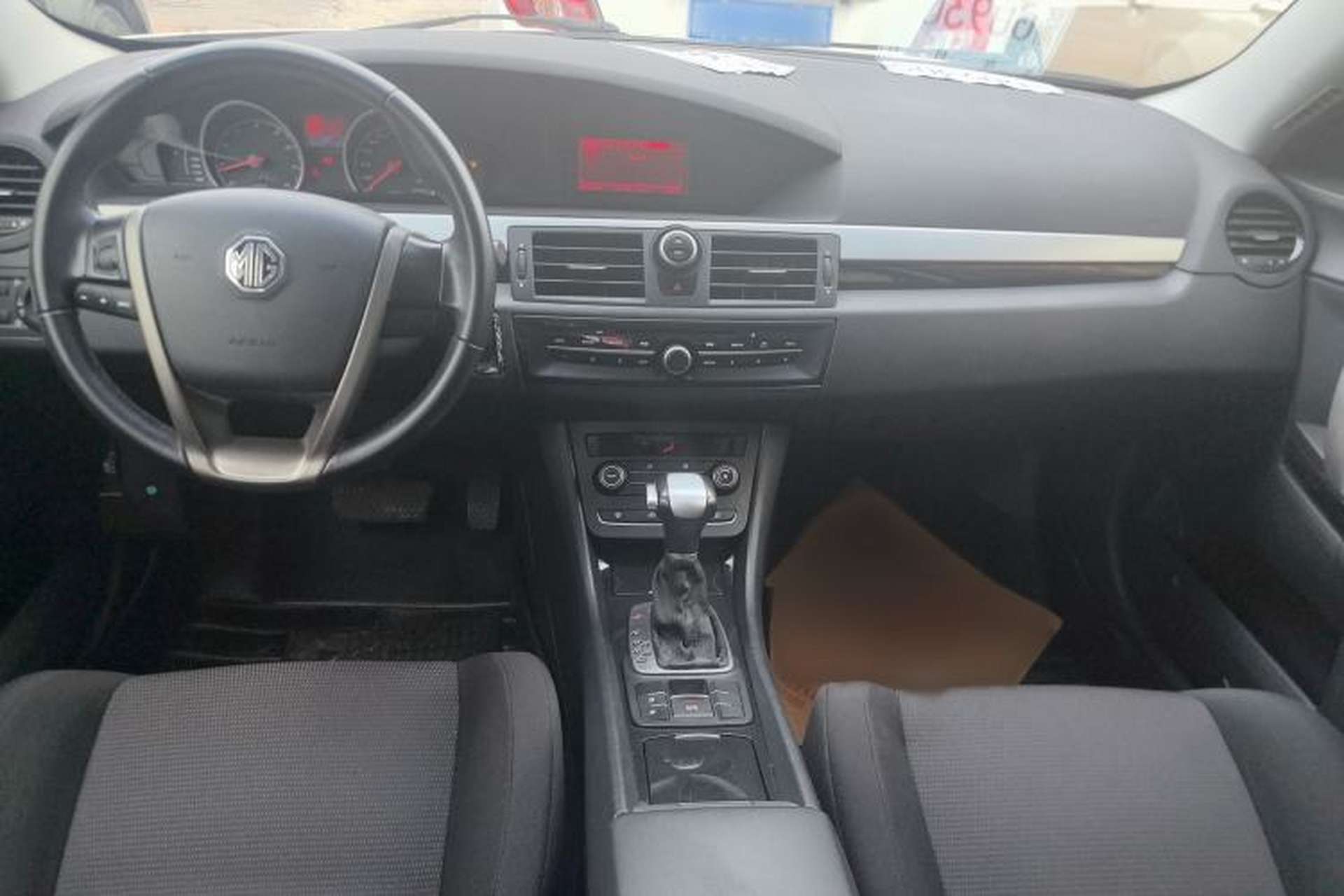 Used MG 6 2014 Hatchback 1.8L Automatic Drive Value Edition Interior 3